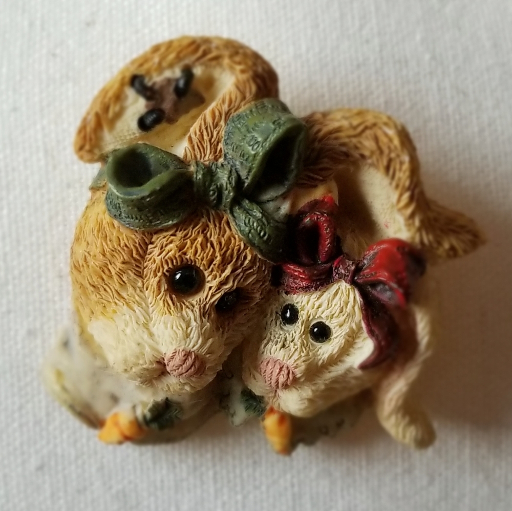 Vintage Ceramic Bunny Brooch